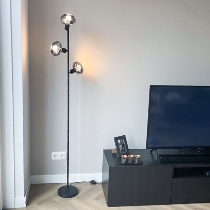 Lampadar negru design, Skip, con întrerupător Lampadar negru design, Skip, con întrerupător