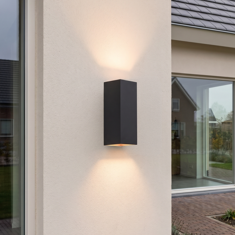 Aplică de perete up down neagră din aluminiu, Dion, 8W, LED 3000K, IP54