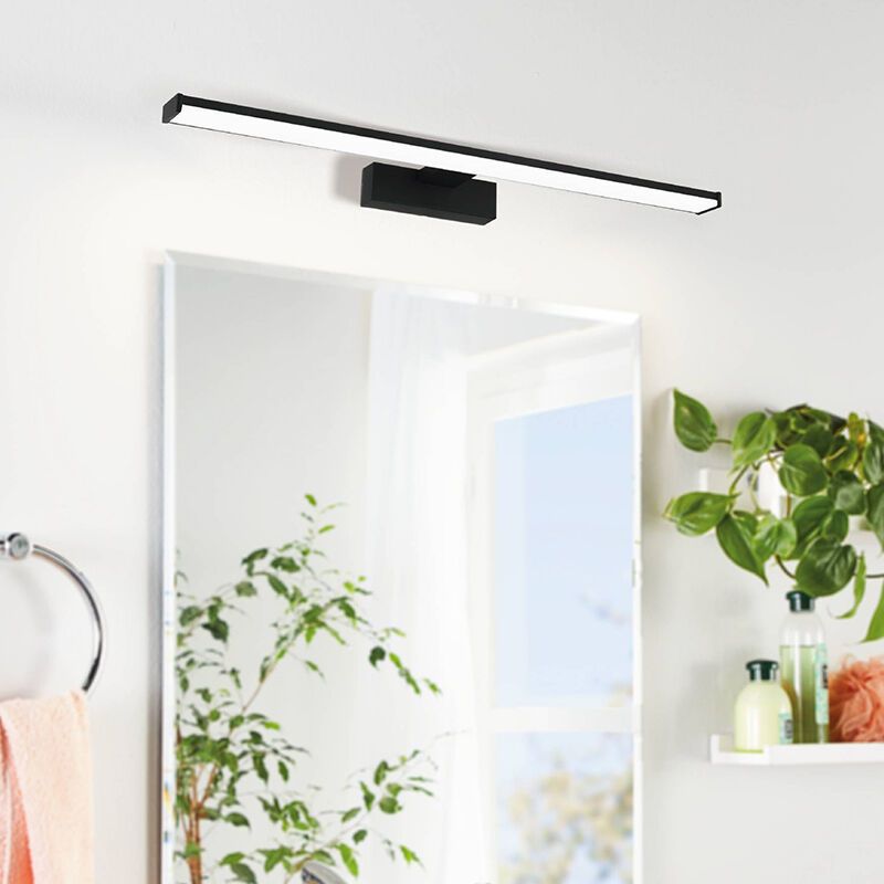 Lampă cu senzor neagră din plastic, Nancy, 11W, LED 4000K, IP44