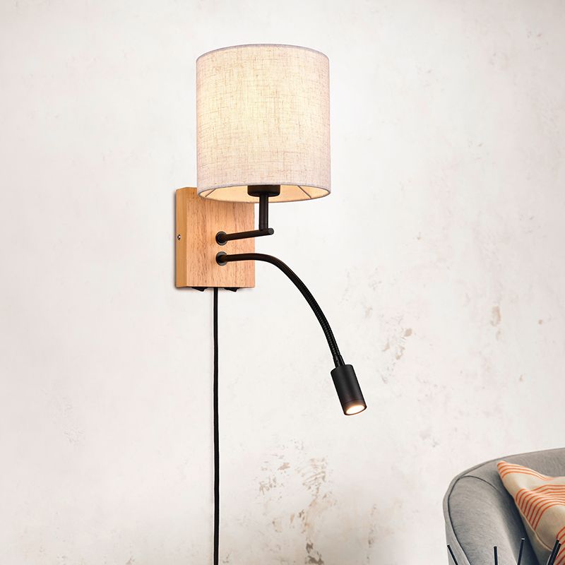 Aplică de perete albă din lemn, Fransien, con întrerupător