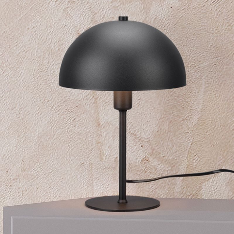 Lampă de masă modernă neagră, Fransisca, con întrerupător