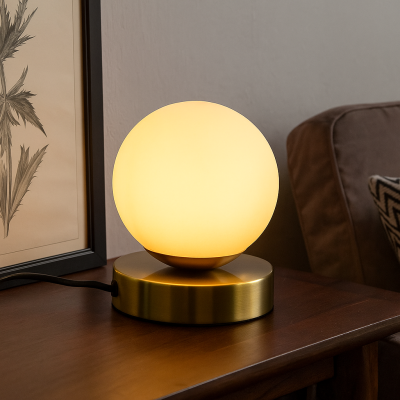 Lampă de masă albă design, Stacy, con întrerupător