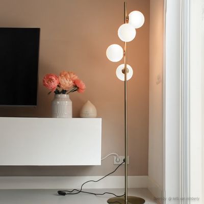 Lampadar alb design, Remo, con întrerupător
