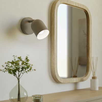 Spot de perete maro din oțel, Tjitte