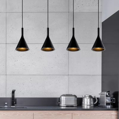 Lustră din beton neagră, Gipsy