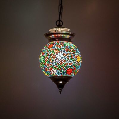 Lustră multicolor orientală, Nisrin