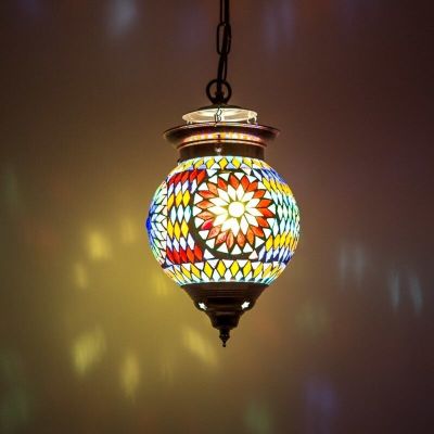 Lustră multicolor orientală, Nisrin