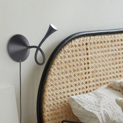 Lampă de masă modernă neagră, Yelaisa, 3W, LED 3000K, con întrerupător